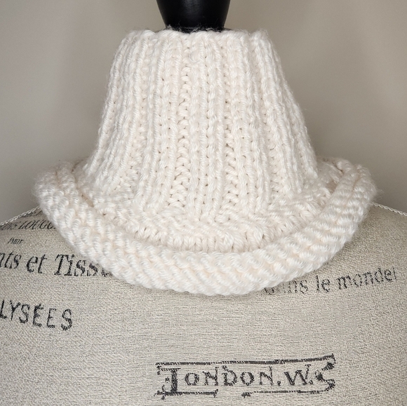 Vintage handknit cowl infinity neck warmer - Picture 1 of 3